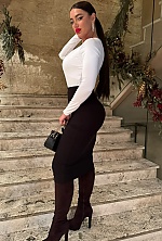 Ukrainian mail order bride Alina from Odesa with brunette hair and brown eye color - image 4