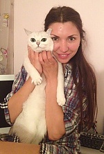 Ukrainian mail order bride Maryna from Kyiv with black hair and green eye color - image 14
