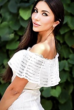 Ukrainian mail order bride Maryna from Kyiv with black hair and green eye color - image 8